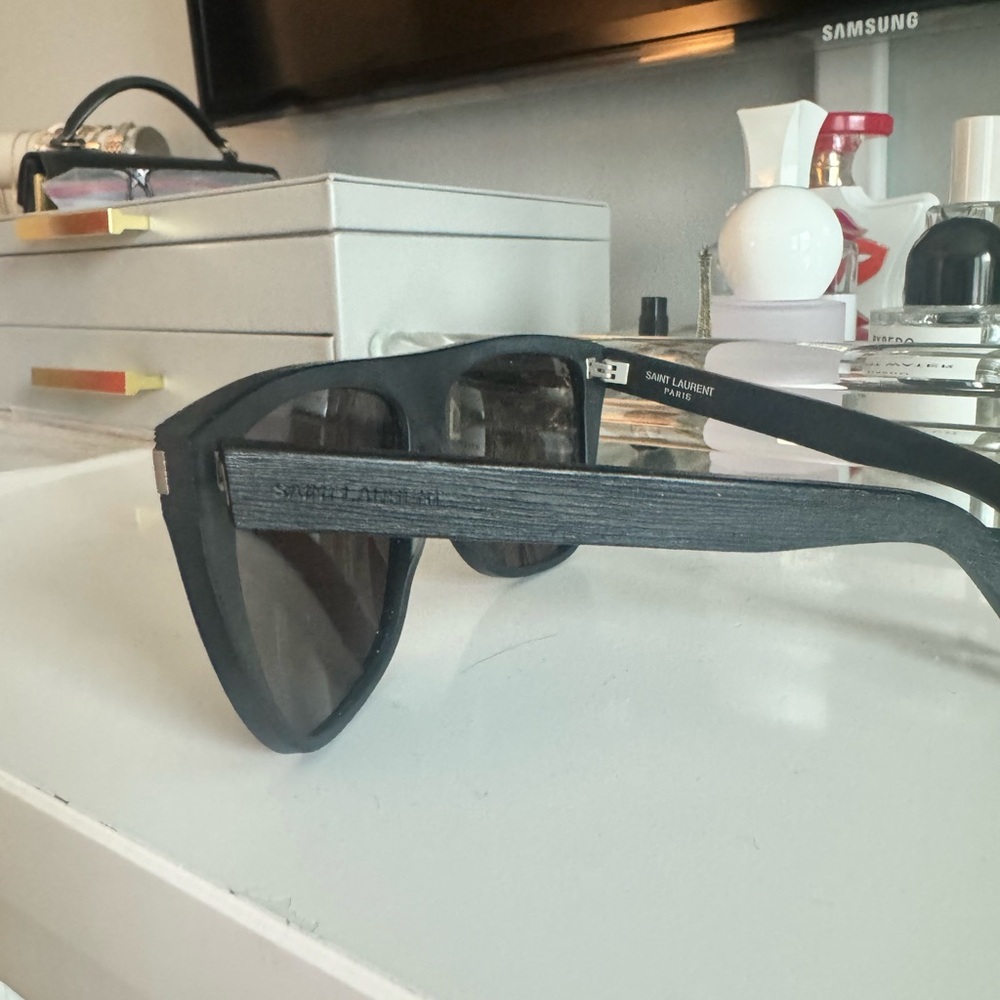 Saint Laurent Sunglasses - Picture 2 of 4